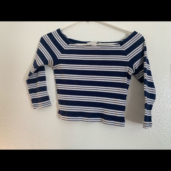 Forever 21 off the shoulder crop top - Picture 2 of 3